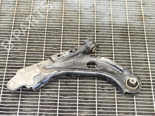 Used Right front suspension arm Right front suspension arm PEUGEOT 3008 II SUV (MC_, MR_, MJ_, M4_) 1.2 THP/ PureTech 130 (MRHNSM, MRHNSU, MRHNSJ, MRHNYW,... (131 hp) 7798501 7798501