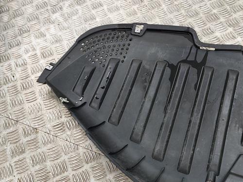 Bundpladebeskyttelse AUDI Q4 E-TRON SUV (F4B) 40 | BP28555871M92 