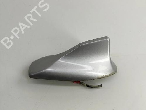 antennabase-jaguar-xe-x760-2015-24819206 main image