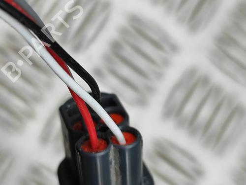 Electronic sensor JAGUAR F-PACE (X761) 2.0 TD4 | BP29830657M84  - Image 6