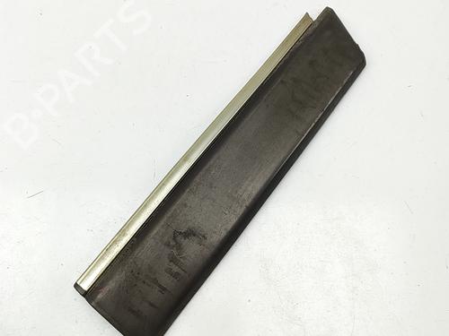 Rear left wheel arch trim CHRYSLER LE BARON Convertible 2.2 i Turbo | BP29637750C136 