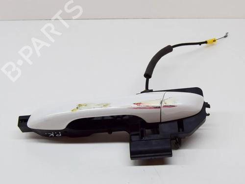 front-left-exterior-door-handle-kia-sportage-iv-ql-qle-16-gdi-2015-2016-2017-2018-2019-2020-2021-2022-6771991 main image