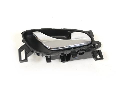 Used Rear right interior door handle Rear right interior door handle NISSAN X-TRAIL III (T32_, T32R, T32RR) 1.6 DIG-T (T32) (163 hp) 33339046 33339046