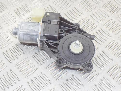 right-rear-window-motor-jaguar-i-pace-x590-2018-28430193 main image