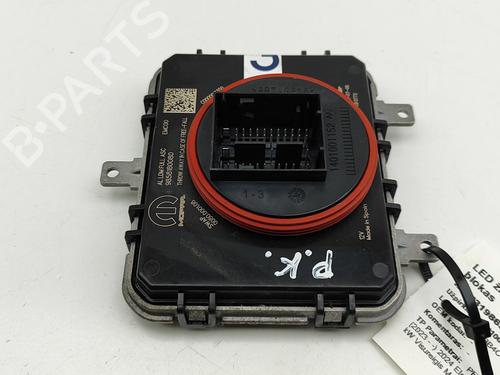 Used Electronic module PEUGEOT 3008 III (KA_, KB_, KC_) e-210 (KCZKZX) (213 hp) 28676207