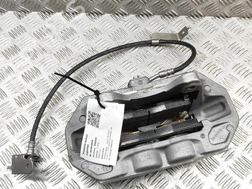 Left front brake caliper TESLA MODEL Y (5YJY) Long Range All-wheel Drive | BP30856735M105