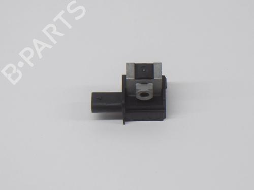Used Electronic sensor BMW 5 (F10) 520 d (184 hp) 8838821