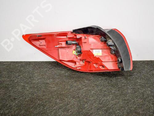 Right taillight KIA SPORTAGE III (SL) 2.0 CRDi AWD | BP7737318C35 