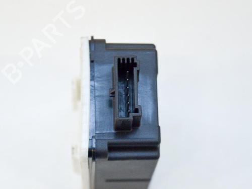 Elektronisk modul TESLA MODEL S (5YJS) 75 | BP20231334M83 