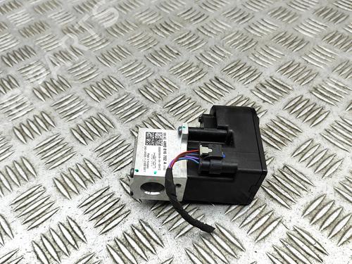 Used Electronic sensor PORSCHE TAYCAN Cross Turismo (Y1B) 4S Performance Battery Plus (Y1BDB1) (571 hp) 31762765