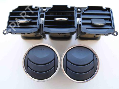 Używane Kratka nawiewu MAZDA CX-7 (ER) 2.3 MZR DISI Turbo AWD (ER3P) (260 hp) 30894408