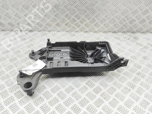 Støtte Støtte AUDI A3 Sportback (8YA, 8YF) 35 TFSI (150 hp) 39719788 39719788