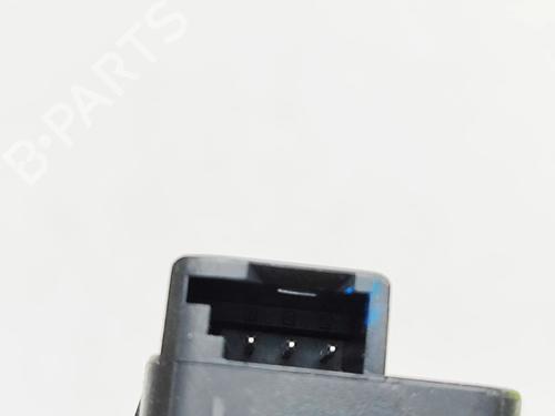 Switch TESLA MODEL 3 (5YJ3) EV Performance AWD | BP33394553I30  - Image 6