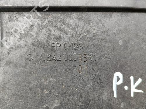 Air filter box MERCEDES-BENZ C-CLASS (W204) C 350 CDI (204.023) | BP29731077M87
