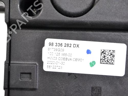 Gear lever PEUGEOT 3008 II SUV (MC_, MR_, MJ_, M4_) 1.2 THP/ PureTech 130 (MRHNSM, MRHNSU, MRHNSJ, MRHNYW,... | BP30220369M90 