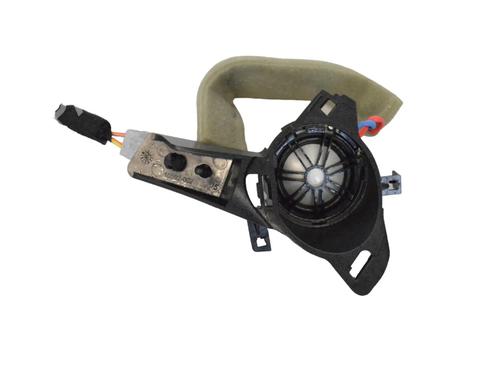 speaker-jaguar-i-pace-x590-2018-30620684 main image