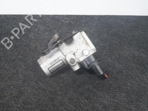 Used Brake master cylinder TOYOTA PRIUS Liftback (_W2_) 1.5 Hybrid (NHW20_, NHW20R) (112 hp) 14659538
