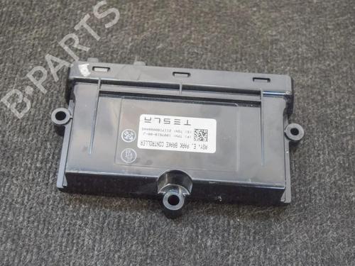 Electronic module TESLA MODEL S (5YJS) 75D AWD | BP20232943M83