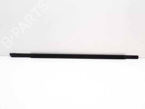 Dørliste Dørliste LAND ROVER RANGE ROVER EVOQUE (L538) 2.0 D 4x4 (150 hp) 14632935 14632935