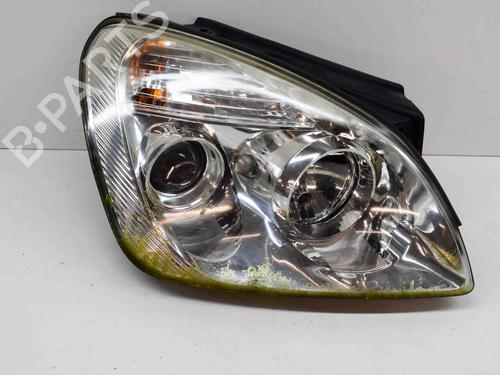 Used Right headlight KIA CARENS III MPV (UN) 2.0 CRDi 140 (140 hp) 10400825