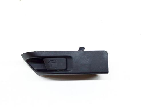 Used Switch TOYOTA YARIS (_P13_) 1.5 Hybrid (NHP130_) (101 hp) 10400148