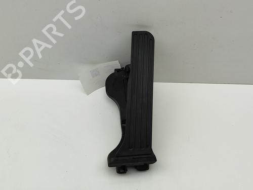 Pedal VW PASSAT B7 Variant (365) 2.0 TDI (140 hp) 27351574