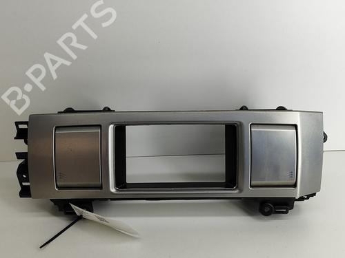 Used Air vent JAGUAR XF I (X250) 3.0 D (241 hp) 17548936