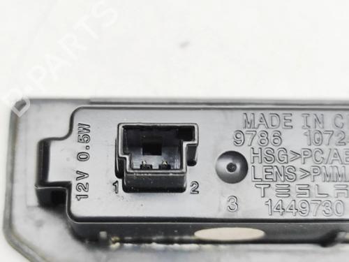 Licence plate light TESLA MODEL 3 (5YJ3) EV Performance AWD | BP33176624I40  - Image 6