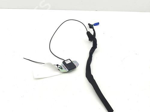 Base antenna Base antenna PEUGEOT BOXER Bus 2.0 BlueHDi 130 (130 hp) 35957844 35957844