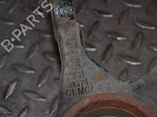 Left front steering knuckle LAND ROVER RANGE ROVER IV (L405) 4.4 SDV8 4x4 | BP30216527M25