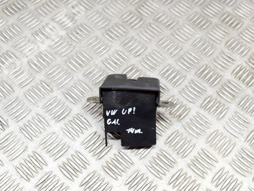 Used Tailgate lock Tailgate lock VW UP! (121, 122, BL1, BL2, BL3, 123) 1.0 (75 hp) 10527853 10527853