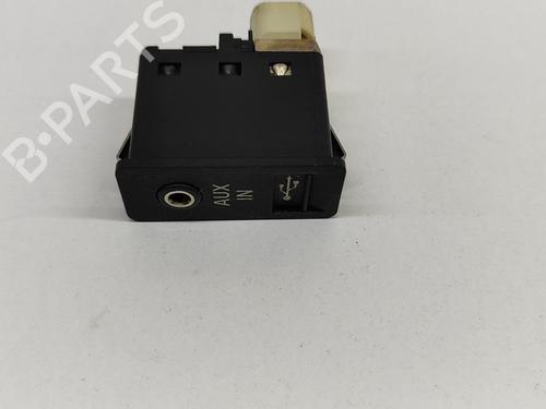 Used Electronic module BMW 5 Touring (F11) 525 d (204 hp) 16140831