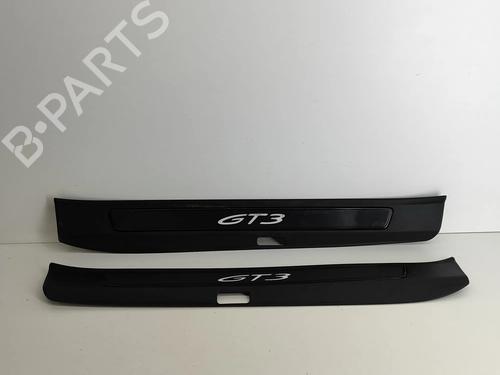 Trinbræt PORSCHE 911 (992) GT3 (992810) (510 hp) 27774329