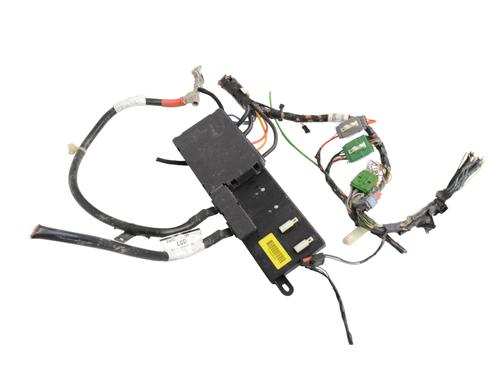 fuse-box-jaguar-xj-x351-2009-33360446 main image