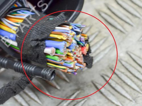 Fuse box JAGUAR F-PACE (X761) 2.0 TD4 AWD | BP9166805E1 