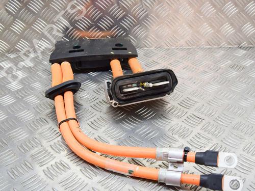 Used Wiring harness TESLA MODEL S (5YJS) P85 (421 hp) 14617982