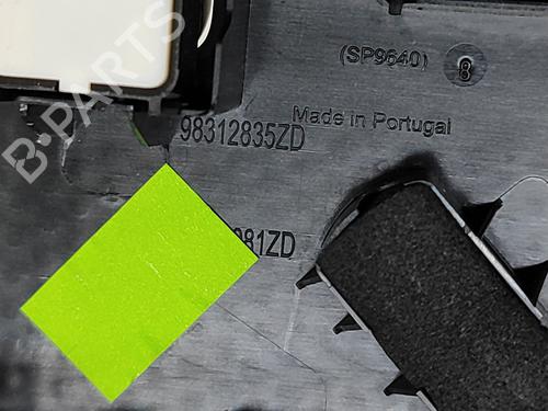 Interior roof light PEUGEOT 2008 II (UD_, US_, UY_, UJ_, UR_, UC_) e-2008 (UKZKXZ) | BP27780435I8 