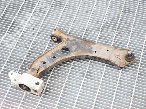 Used Right front suspension arm VW GOLF VI (5K1) 1.4 (80 hp) 6717063