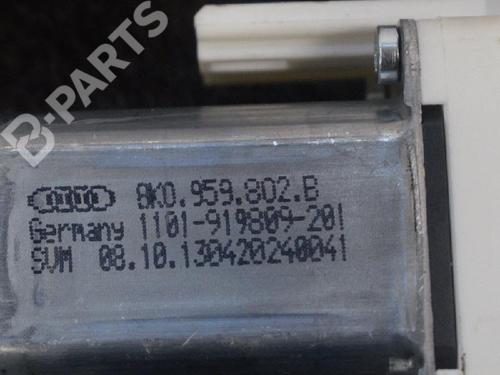 Right front window motor AUDI Q5 (8RB) 2.0 TFSI quattro | BP8827613E20 