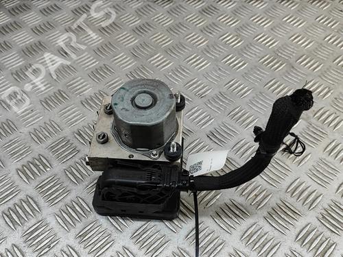 Used ABS pump INFINITI Q30 1.6 (156 hp) 28564083