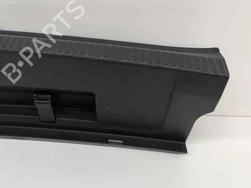 Tailgate trim SKODA SUPERB III (3V3) 1.6 TDI | BP28045777C151 