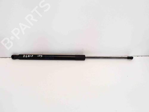 Używane Siłownik klapy tylnej / bagażnika VW GOLF VII (5G1, BQ1, BE1, BE2) 1.6 TDI (105 hp) 14663270