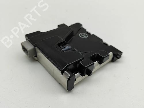 Used Camera LEXUS IS III (_E3_) 300h (AVE30_, AVE30R) (220 hp) 28433942