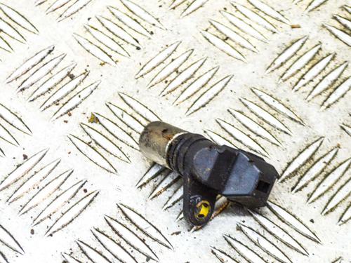 Used Electronic sensor TOYOTA LAND CRUISER 80 (_J8_) 4.0 (FJ80_, FJ80R, FJ80G) (156 hp) 28430277