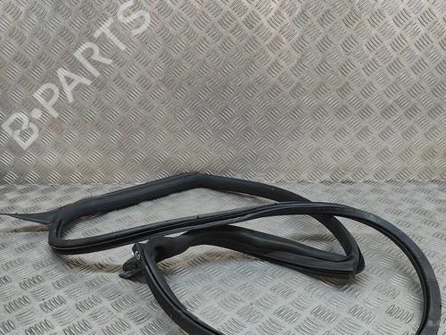 Used Rubber door seal Rubber door seal VW ARTEON SHOOTING BRAKE (3H9) 1.4 eHybrid (218 hp) 33370087 33370087