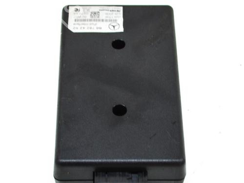 Used Electronic module MERCEDES-BENZ E-CLASS T-Model (S211) E 280 T CDI (211.220) (190 hp) 10071754