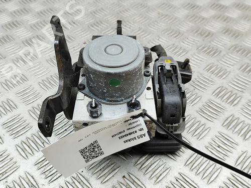 Used ABS pump ABS pump KIA XCEED (CD) 1.6 CRDi 136 (136 hp) 33661680 33661680