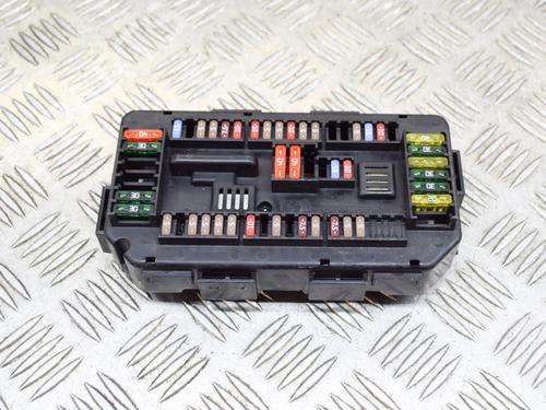 Used Fuse box BMW 4 Coupe (F32, F82) 420 d (184 hp) 8843122