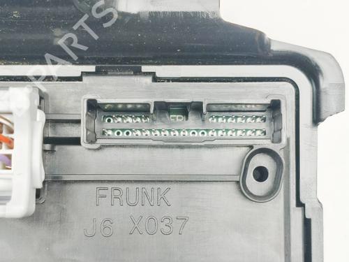 Control unit TESLA MODEL Y (5YJY) Long Range All-wheel Drive | BP38201717M11 - Image 9