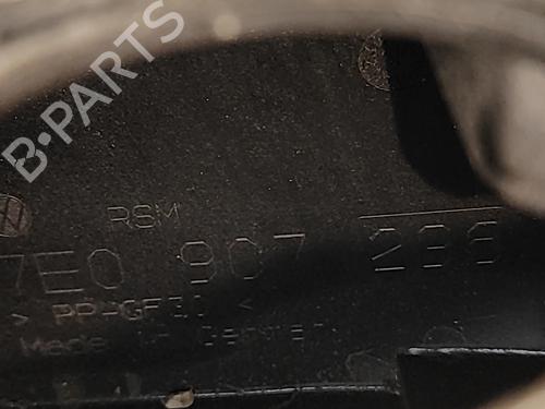 Fuse box VW TRANSPORTER T5 Van (7HA, 7HH, 7EA, 7EH) 2.0 TDI | BP38623313E1 - Image 8